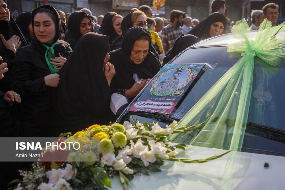 تصاویری سوزناک از خنچه عقد و مراسم حنابندان برای شهید استوار محمد مهدی شاهرخی‌فر