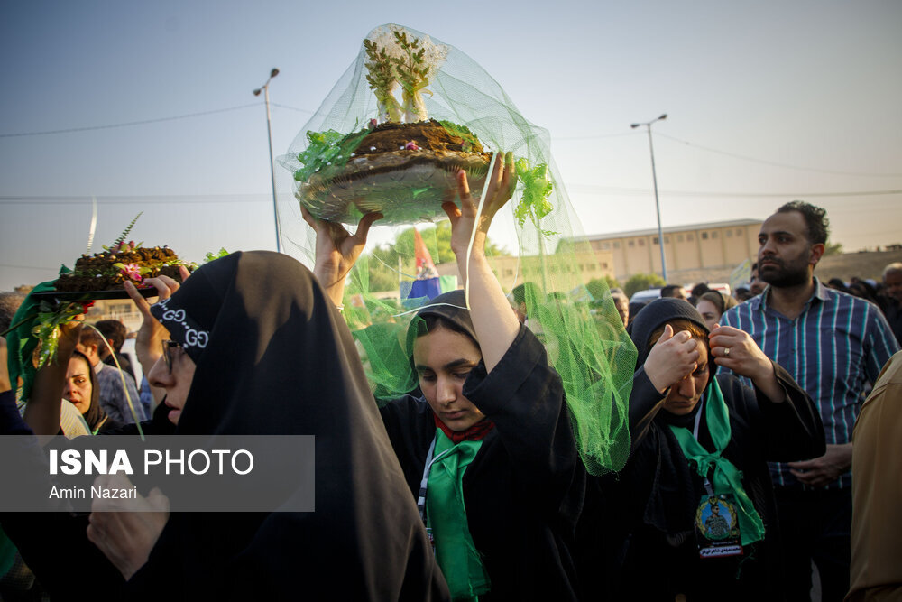 تصاویری سوزناک از خنچه عقد و مراسم حنابندان برای شهید استوار محمد مهدی شاهرخی‌فر