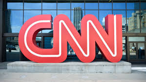 سیانان از مراسم وداع با رهبر شهید گزارش داد؛ خشم مردم علیه آمریکا و ترامپ مجری شبکه CNN