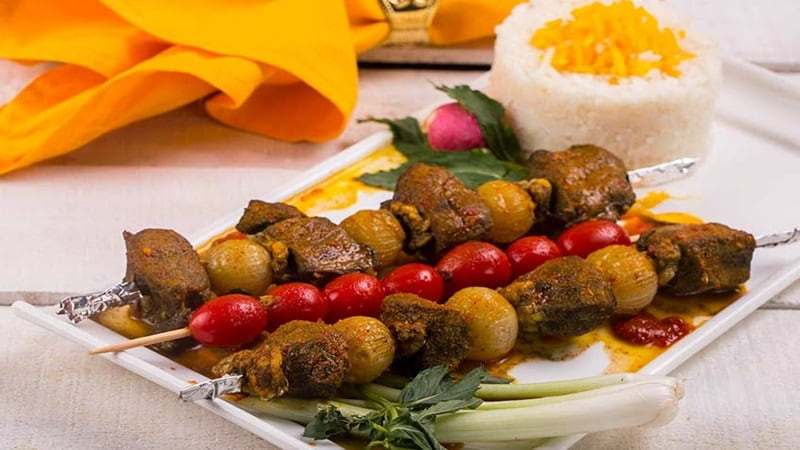 خوشمزهترین غذاها با گوشت چرخ کرده؛ از کباب تا کوفتههای لذیذ