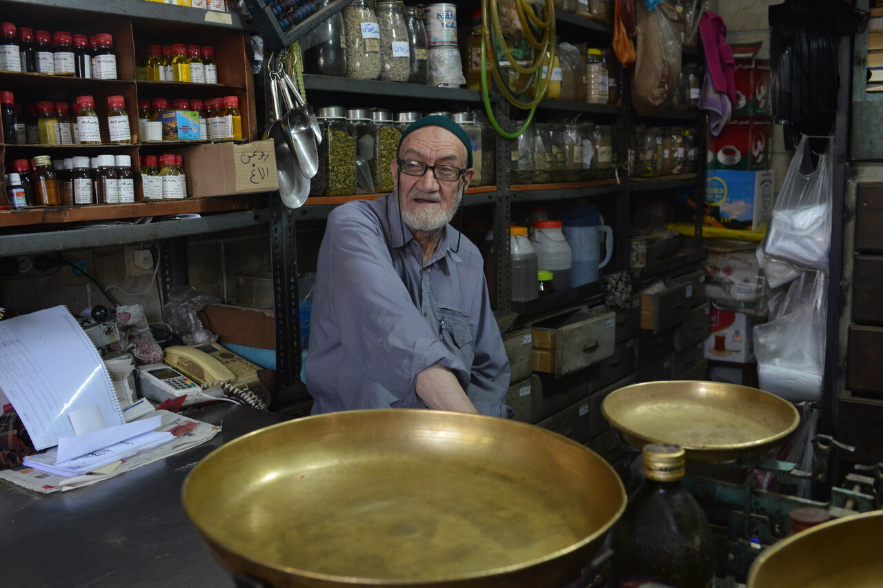 عطار خوشنام محله راهآهن