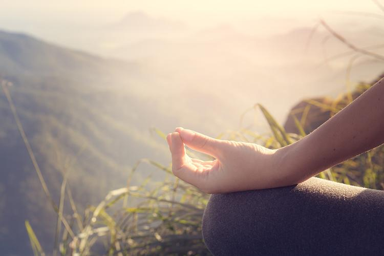 آموزش سریع مدیتیشن در خانه | بهترین تکنیکهای خانگی مدیتیشن