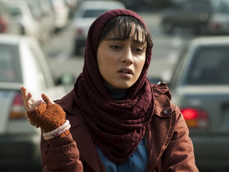 شهامت نوجوانان در سینما ایران؛ از لاک قرمز تا پیراهن قرمز! 1 از لاک قرمز تا پیراهن قرمز ! ؛ جسارت نوجوانان در سینمای ایران