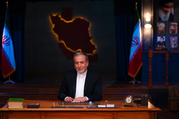 واکنش عراقچی به ۴ شایعه فراگیر در مذاکرات هسته‌ای با آمریکا | ایران پیش نویس توافق هسته‌ای با آمریکا را به زودی آماده می‌کند