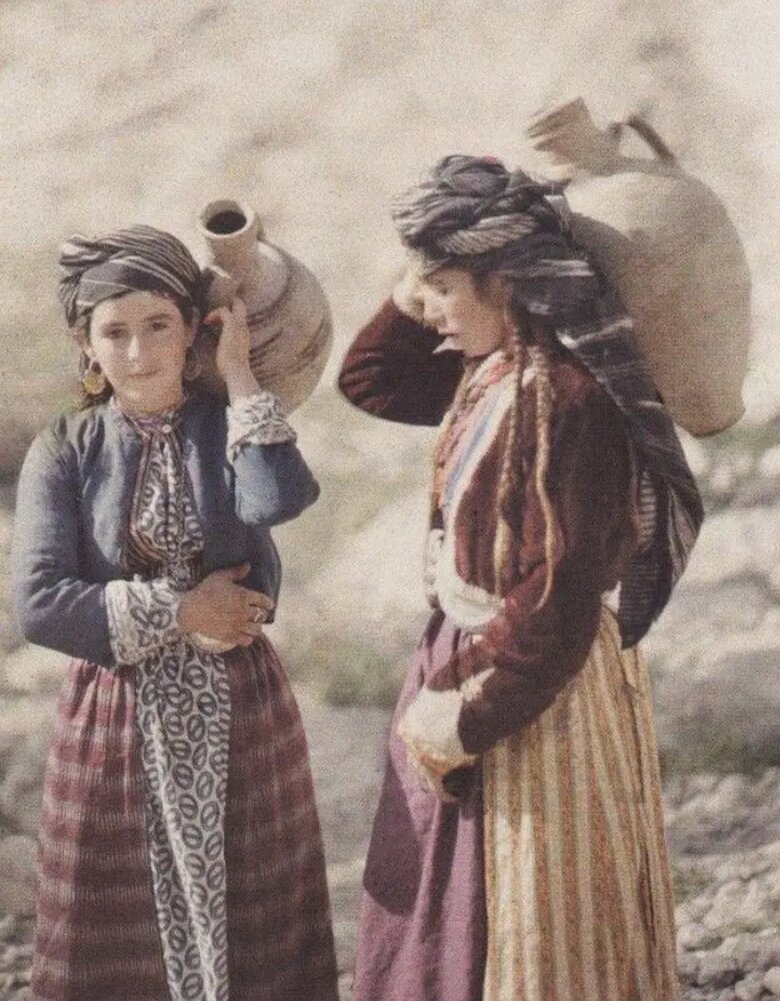 عکسهای بسیار دیدنی و رنگی از یک قرن پیش!