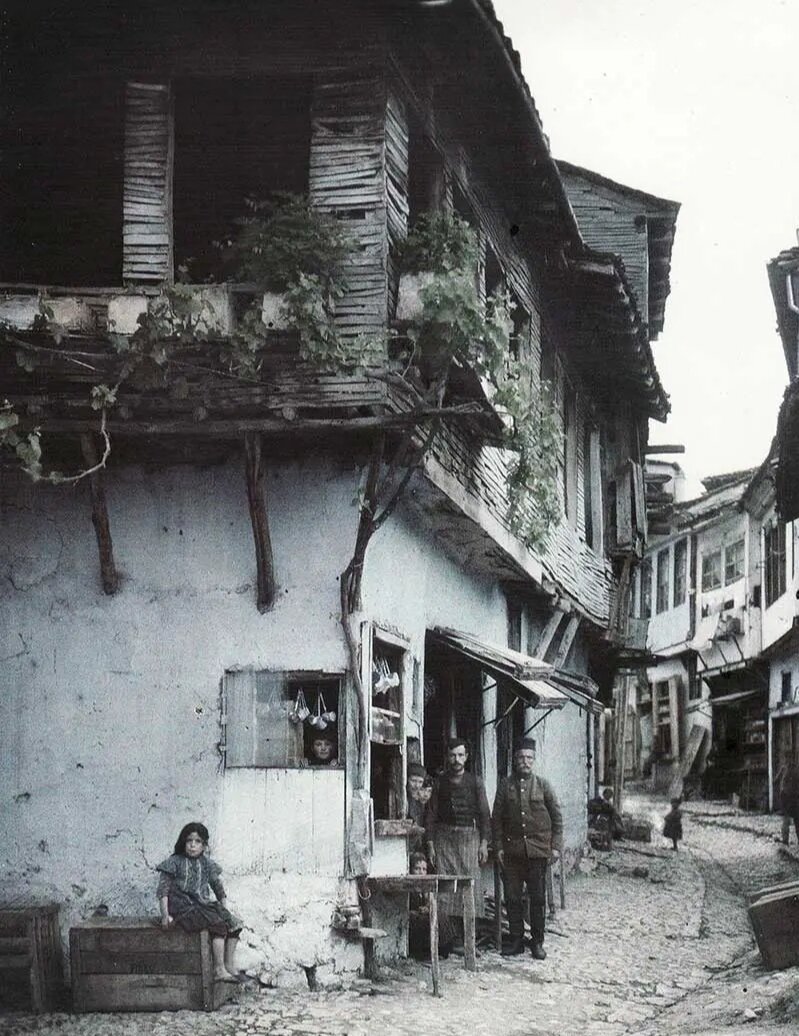 عکسهای بسیار دیدنی و رنگی از یک قرن پیش!