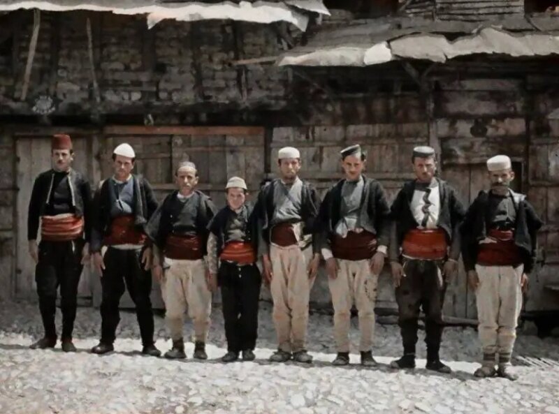 عکسهای بسیار دیدنی و رنگی از یک قرن پیش!