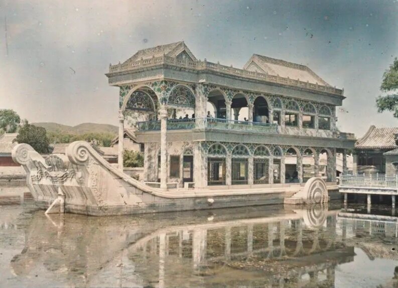 عکسهای بسیار دیدنی و رنگی از یک قرن پیش!