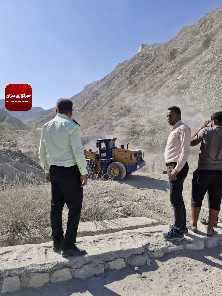 جاده یک تومنی مسدود شد! + تصاویر