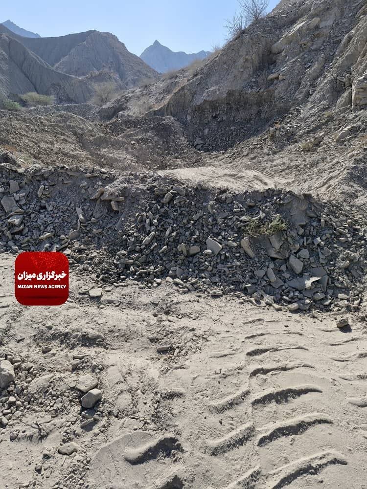 جاده یک تومنی مسدود شد! + تصاویر