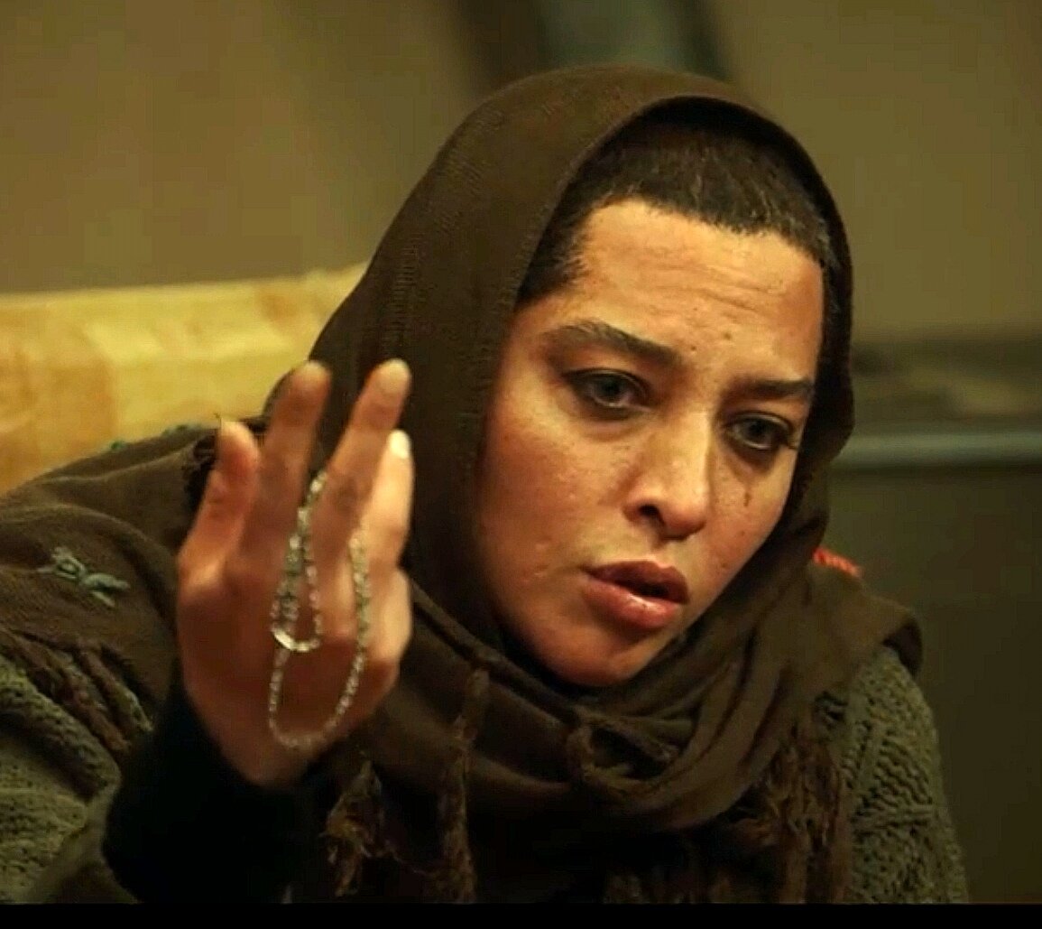 از لحظهای که دندانهای مصنوعی در دهانم میگذاشتند تا پایان کار حتی شبها هم ...| ناگفتههای خانم بازیگر درباره سریال غربت