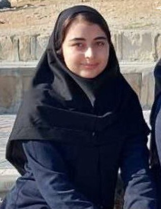 توضیح دادستان کازرون درباره خودکشی دختر دانشآموز | آیناز کریمی به خاطر فشار مدیر مدرسه جان خودش را گرفت؟ + عکس