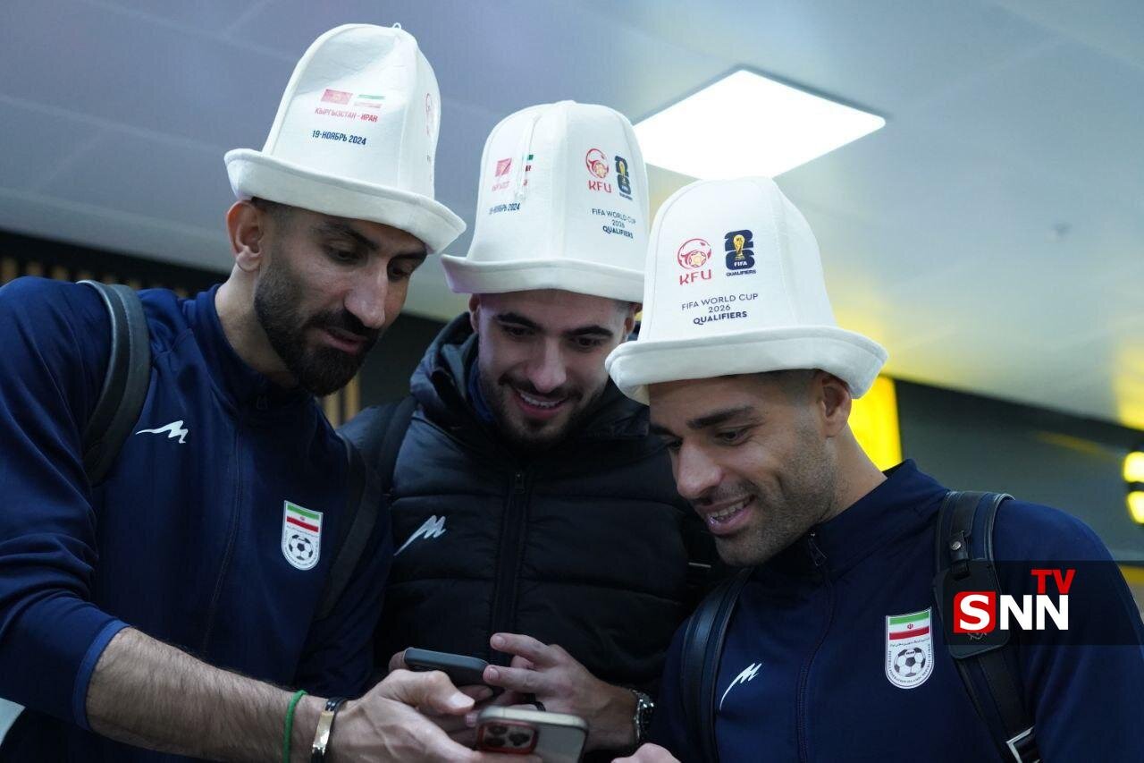 امیر قلعهنویی و بازیکنان تیم ملی فوتبال با کلاه سنتی قرقیزها + تصاویر