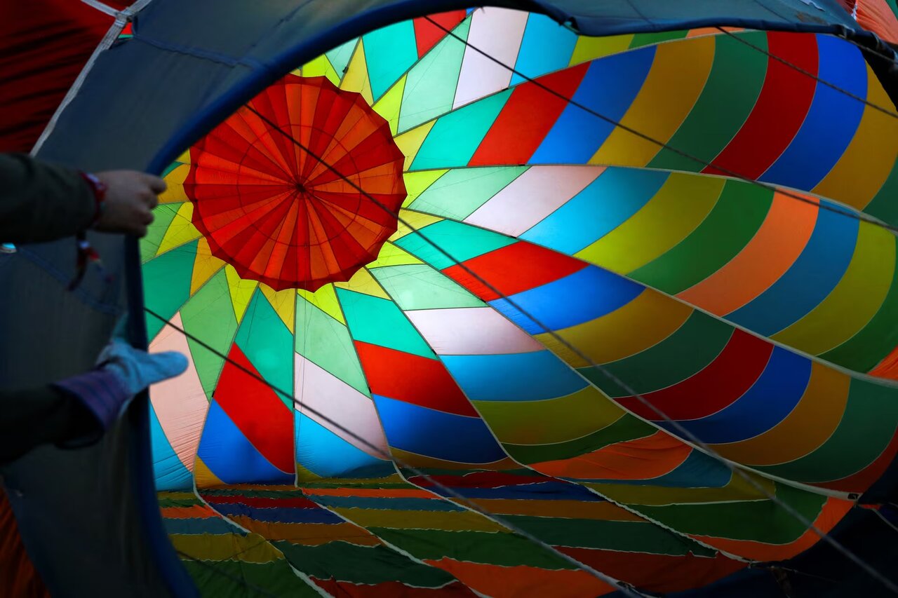 جشنواره بالونهای نقرهای