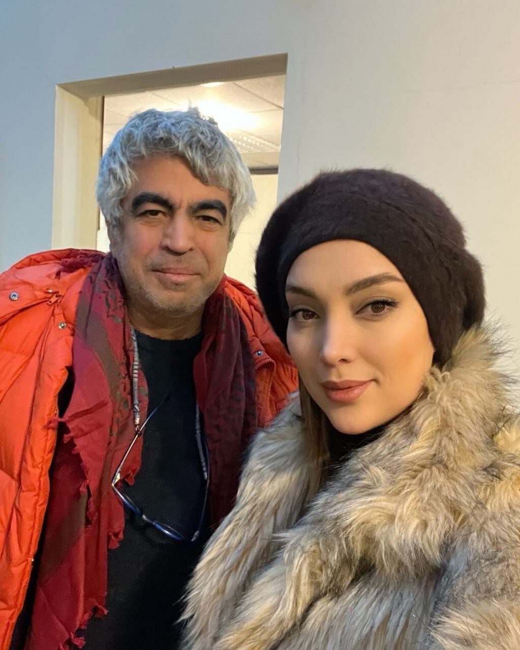 سیما سرمد و سروش صحت در پشت صحنه فیلم صبحانه با زرافه ها