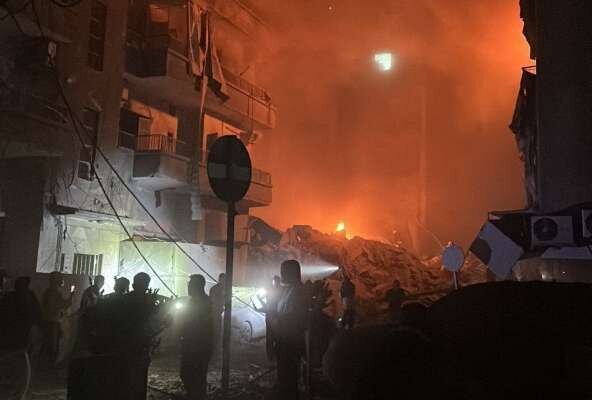 کشتار و بمباران شدید در بیروت | شهادت دستکم ۴ نفر در حملات اسرائیل | تخریب کامل یک ساختمان مسکونی ۸ طبقه