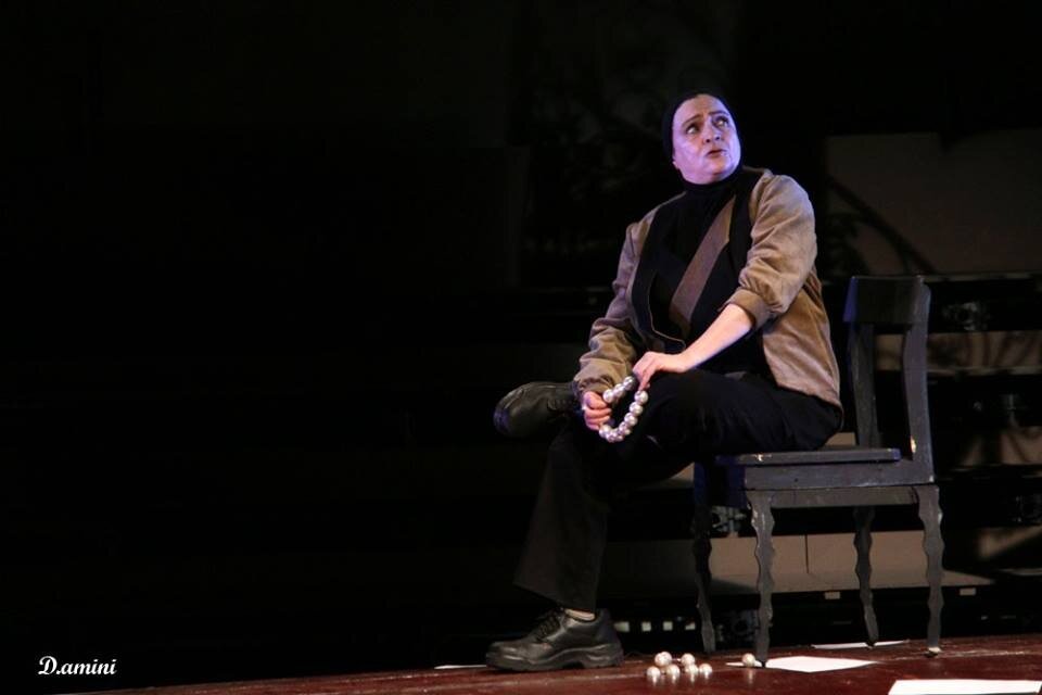 گلاب آدینه در هفتمین دهه زندگی به صحنه برمیگردد