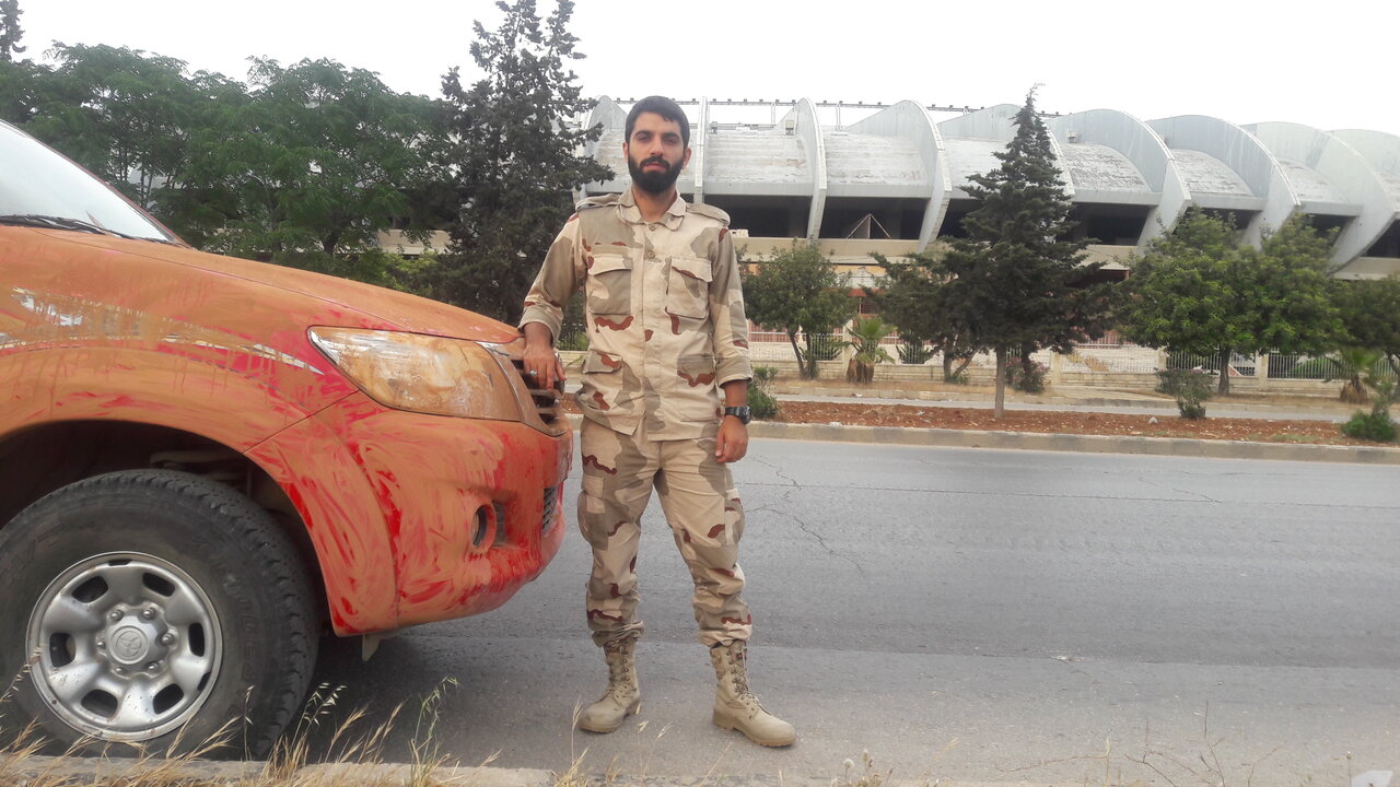 این شهید با ترشی درست کردن و ضایعات فروختن امرار معاش می کرد | تاثیر کتاب «هواتو دارم» در ادبیات پایداری