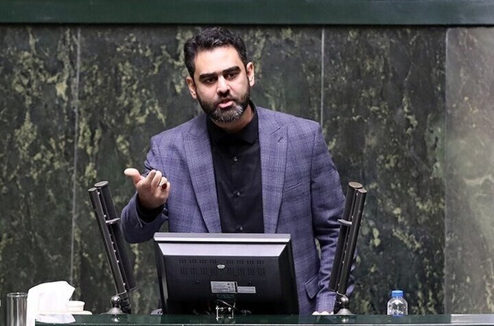 ثابتی : همتی گفت یک فرصت دیگر بدهید ... ما فرصت دادیم اشتباه کردیم + ویدئو | بخشی از گرانی‌ها به دلیل مصاحبه‌های همتی است