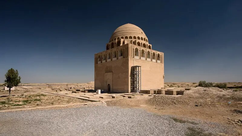 ۱۰ مورد از جاهای دیدنی جاده ابریشم؛ جاده ای که به سمت تاریخ و فرهنگ می رود