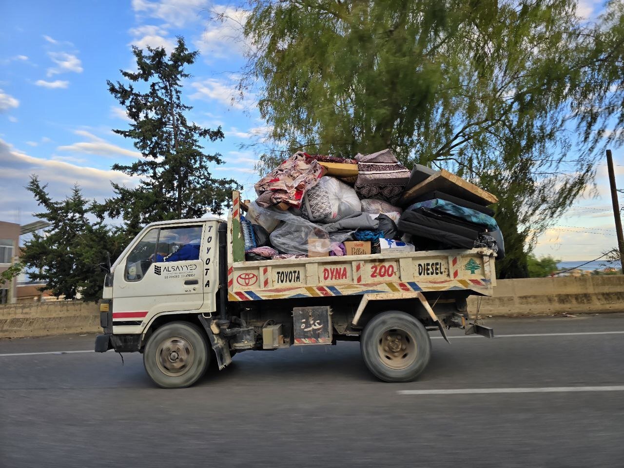 بازگشت ساکنان جنوب لبنان به سرزمین شان در اولین ساعات آتش بس | تصاویر