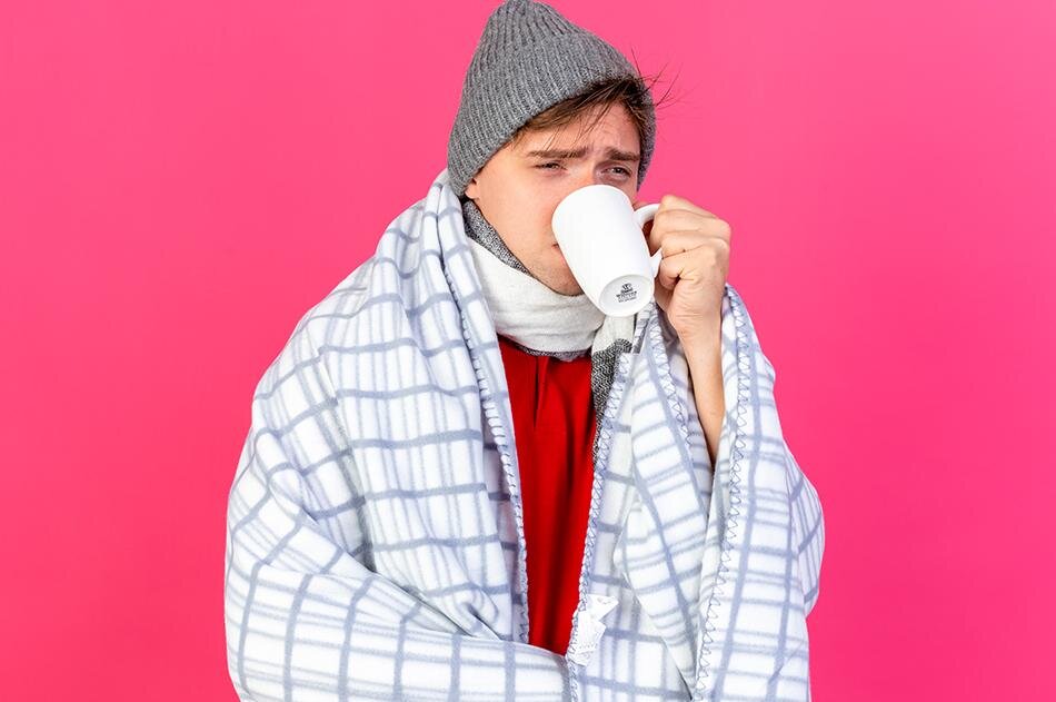 نزله یا زکام چیست؟ علائم و روشهای درمان