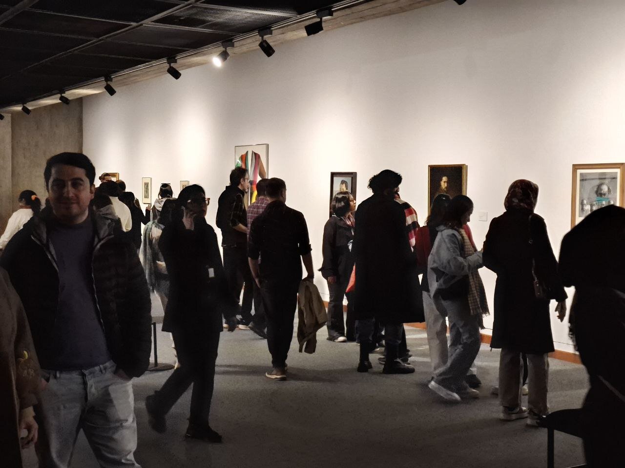 وضعیت نگرانکننده بعضی از آثار گنجینه موزه هنرهای معاصر + عکس