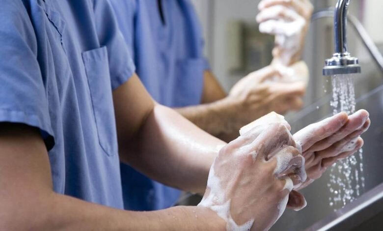 اوضاع عفونتهای بیمارستانی در ایران چگونه است؟ | موفقیت در ۲ گروه بیمارستانی