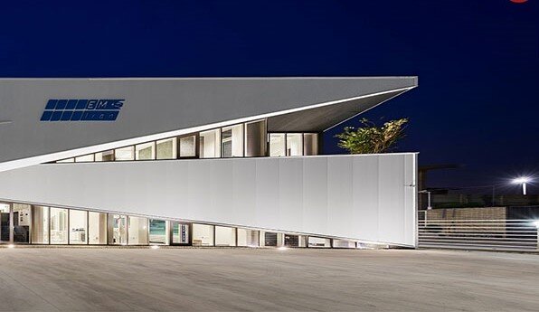 طراحی عجیب و متفاوت یک «انبار» در کرج که برنده جایزه معماری شد