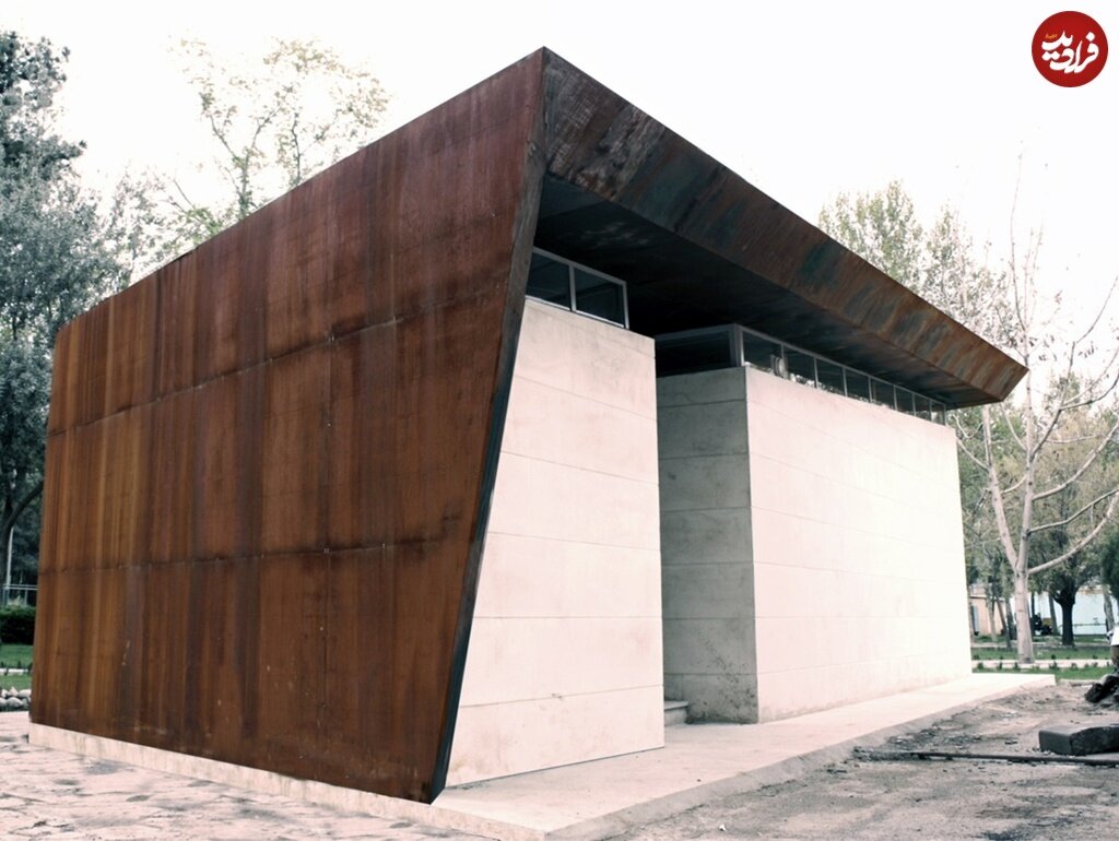 تصاویر خاصترین توالت عمومی تهران که فینالیست جایزه معماری شد تصاویر خاصترین توالت عمومی تهران که فینالیست جایزه معماری شد