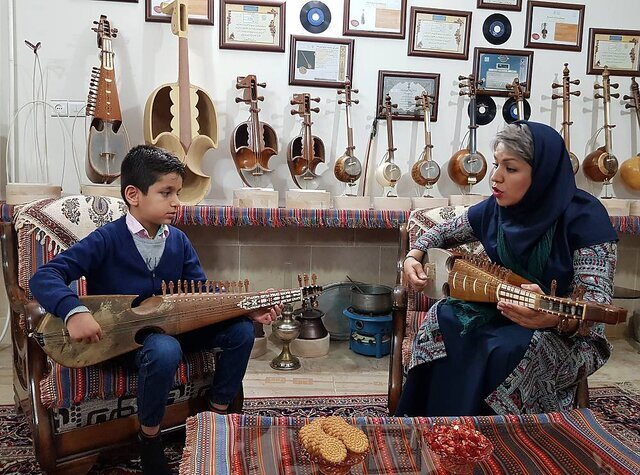 ثبت جشن مهرگان در یونسکو به نام 2 کشور | مهارت ساختن و نواختن رباب هم ثبت جهانی شد + جزئیات