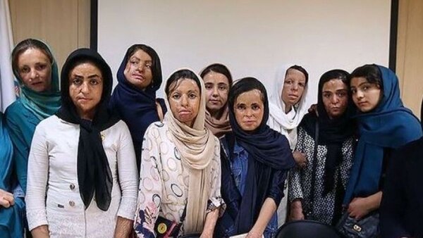 ۴ دختر "شینآبادی" استخدام  وزارت بهداشت شدند