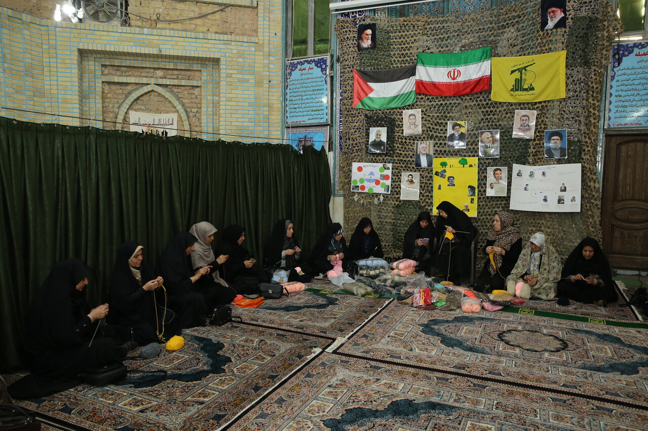 برسد به دست کودکان غزه | دستبافتههای خانمهای تهرانپارس در راه فلسطین