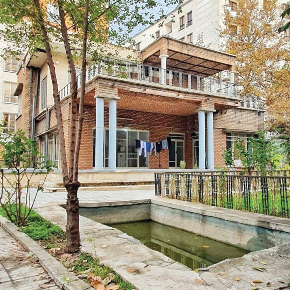 معماری خانه زیبای خیابان پاسداران را ببینید