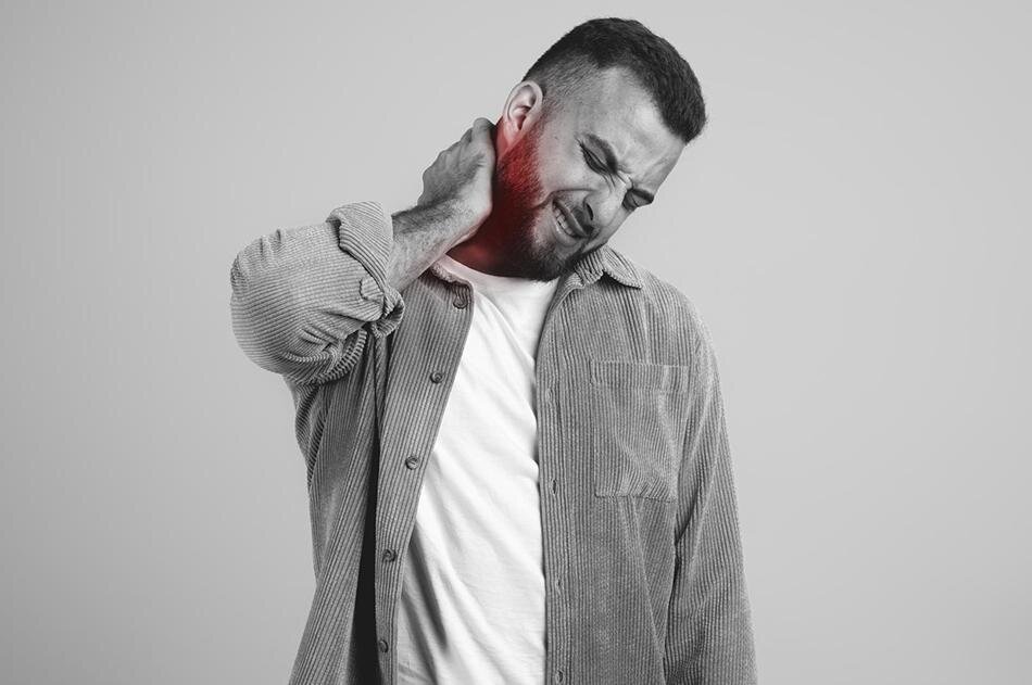 گردن درد عصبی چیست و چگونه درمان میشود!