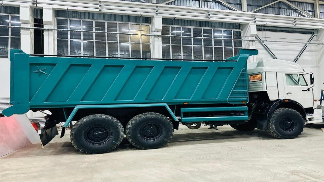 افغانستان ماشین ساخت | رونمایی از اولین خودروی تولیدی دولت طالبان + عکس