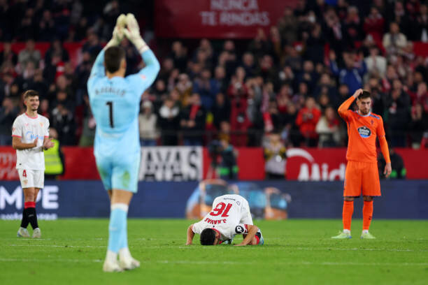 وداع اشکبار اسطوره سویا در ورزشگاه خانگی! | تصاویر