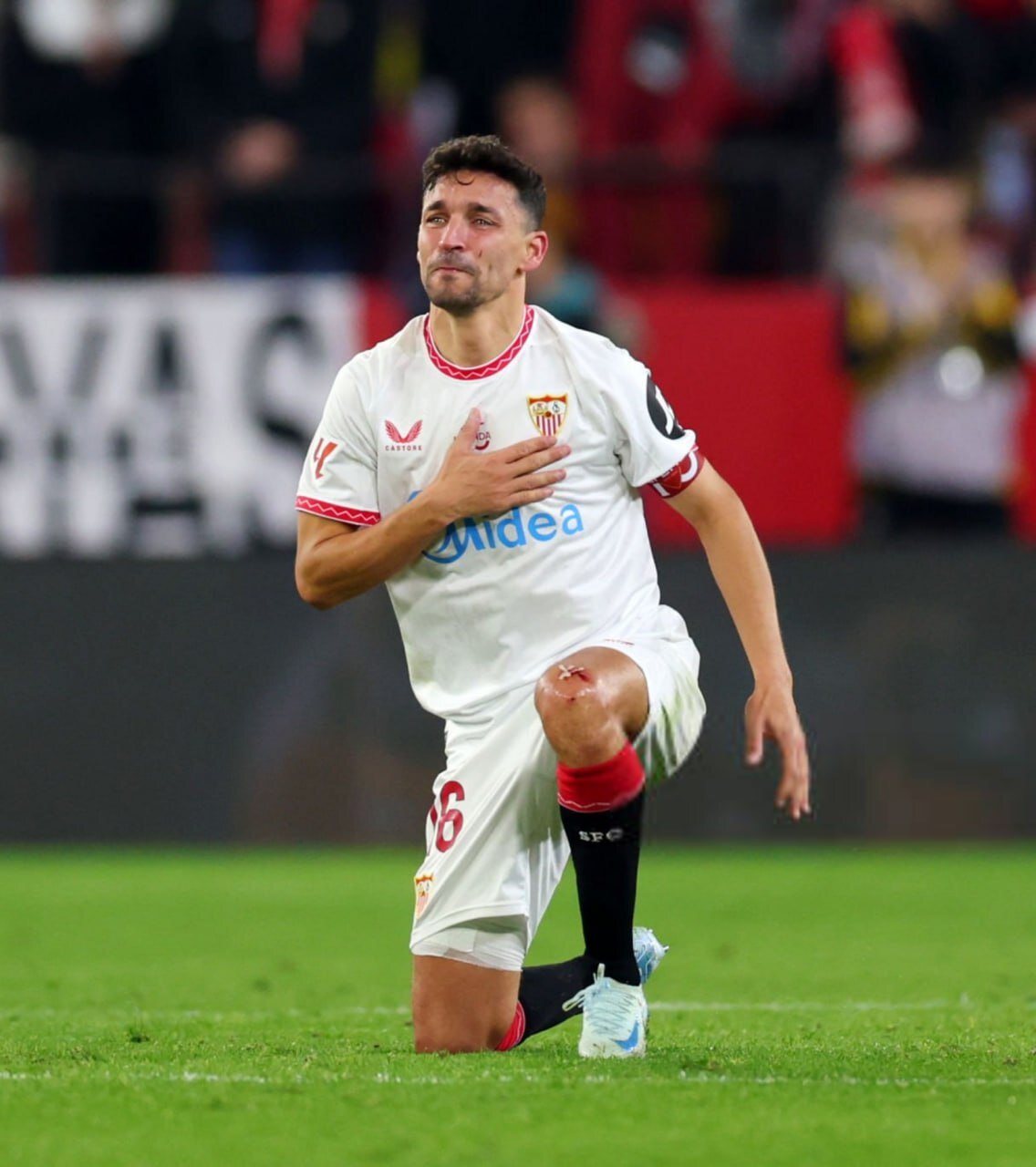 وداع اشکبار اسطوره سویا در ورزشگاه خانگی! | تصاویر