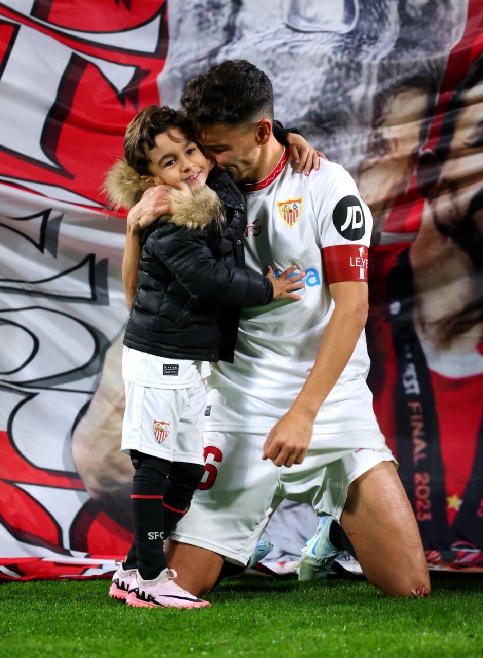 وداع اشکبار اسطوره سویا در ورزشگاه خانگی! | تصاویر