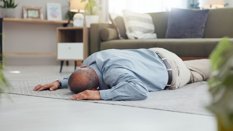 نشانه های عجیب افت قند خون که نمی دانید!