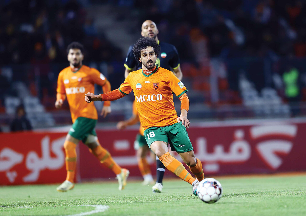 ۲ تعویضی که کار پرسپولیس را تمام کردند عیسی مرادی