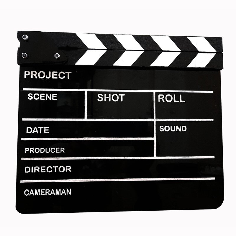 هدایای سینمایی مخصوص شب یلدا | از کلاکت و تیشرت و جاکلیدی تا فیلم و کتاب و مجله ۲۴