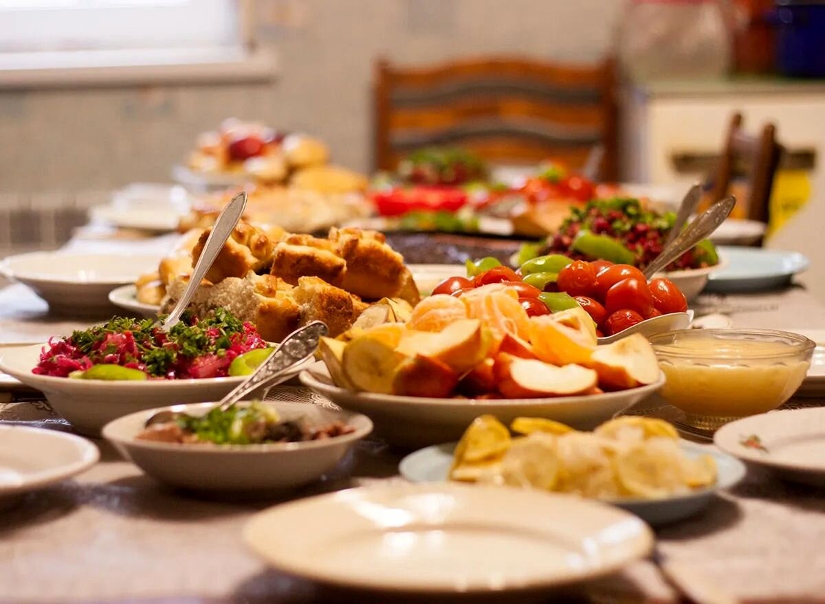 غذاهای خوش رنگ و لعاب شب چله ؛ تجربه طعم های شگفت انگیز و خاص در جشن طولانی ترین شب سال شام یلدا