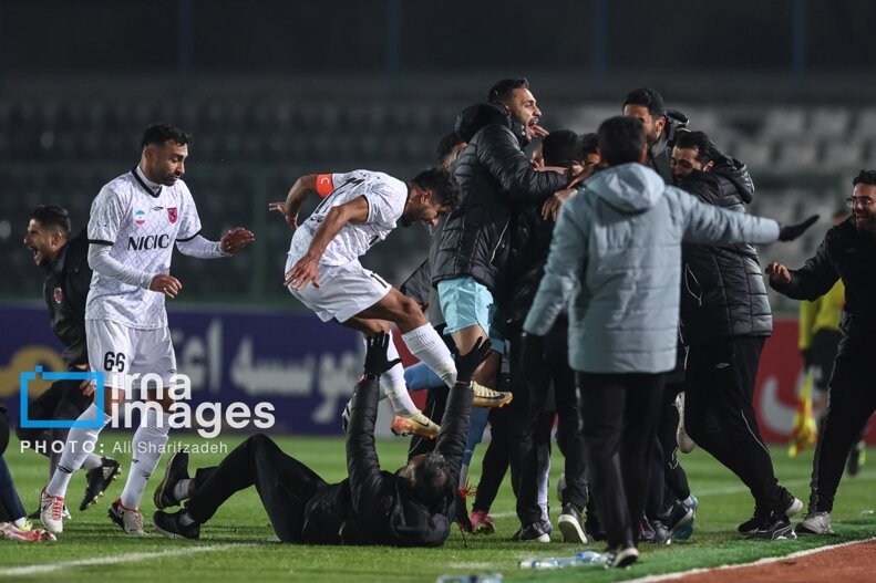 عکس | خطرناکترین شادی در بازی پرسپولیس- مس