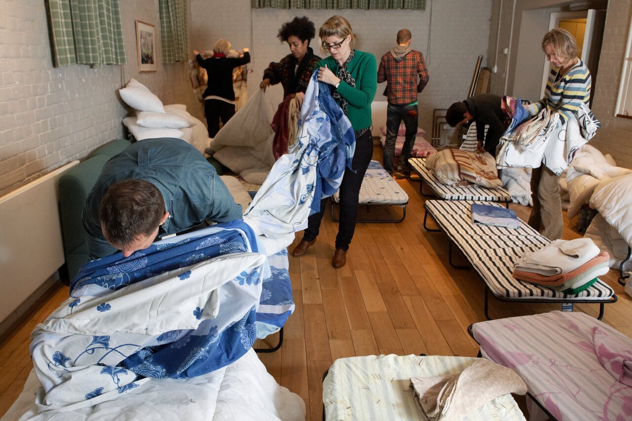 بی خانمانهای لندن و برلین در زمستان چه میکنند؟