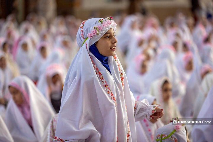 مراسم جشن عبادت دختران آملی