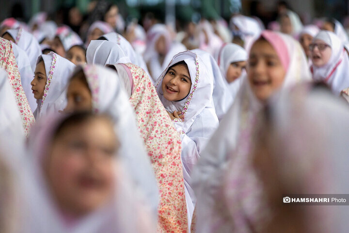 مراسم جشن عبادت دختران آملی