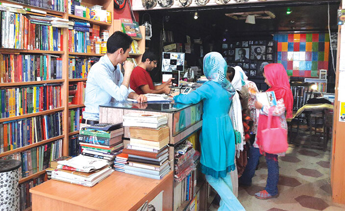 سقوط آزاد تیراژ کتاب با صعود قیمت | کدام کتابها بیشترین صعود قیمت را داشتند؟