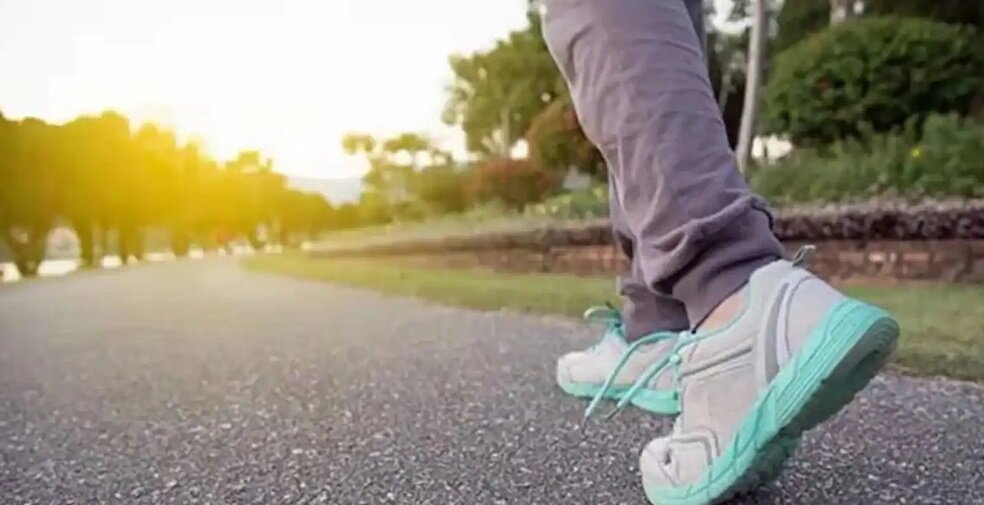 «نسخه آفتابی» برای خوابی آرامتر ؛ چرا نور بعدازظهر کلید خواب شبانه است؟