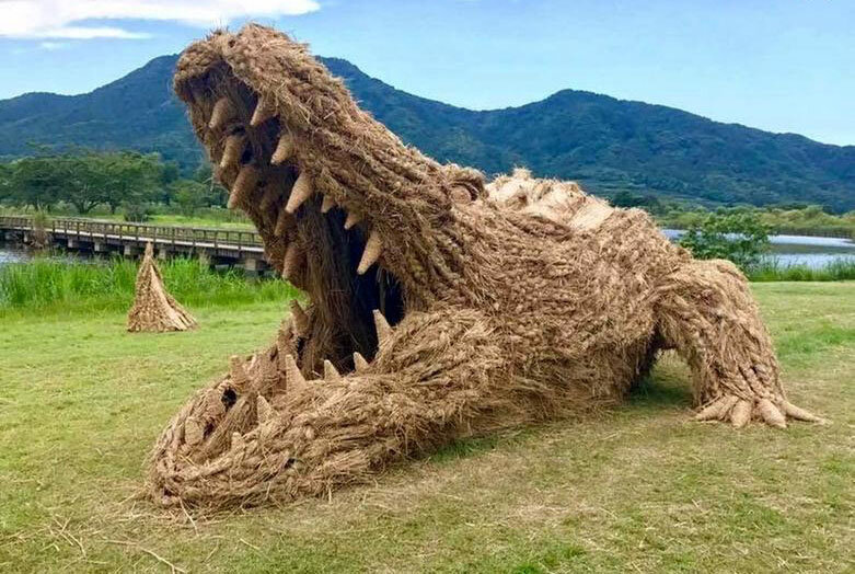 خلاقیت و هنر در باغوحش هیولاهای «حصیری»! | تصاویر